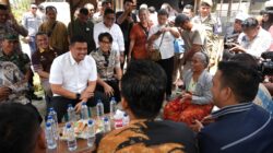 Gubernur Bobby Jenguk Guru Yang Dilaporkan Ortu Siswa di Kutalimbaru