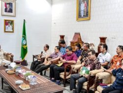 Gunungsitoli Capai Target UHC, Wagub Surya Minta Pelayanan Kesehatan Terus Diperkuat