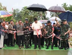 Resmikan Jembatan Bailey di Tapteng, Bobby Nasution Janji Beri Modal Usaha untuk Warga